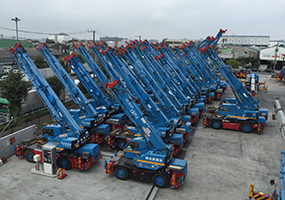 Rough terrain cranes